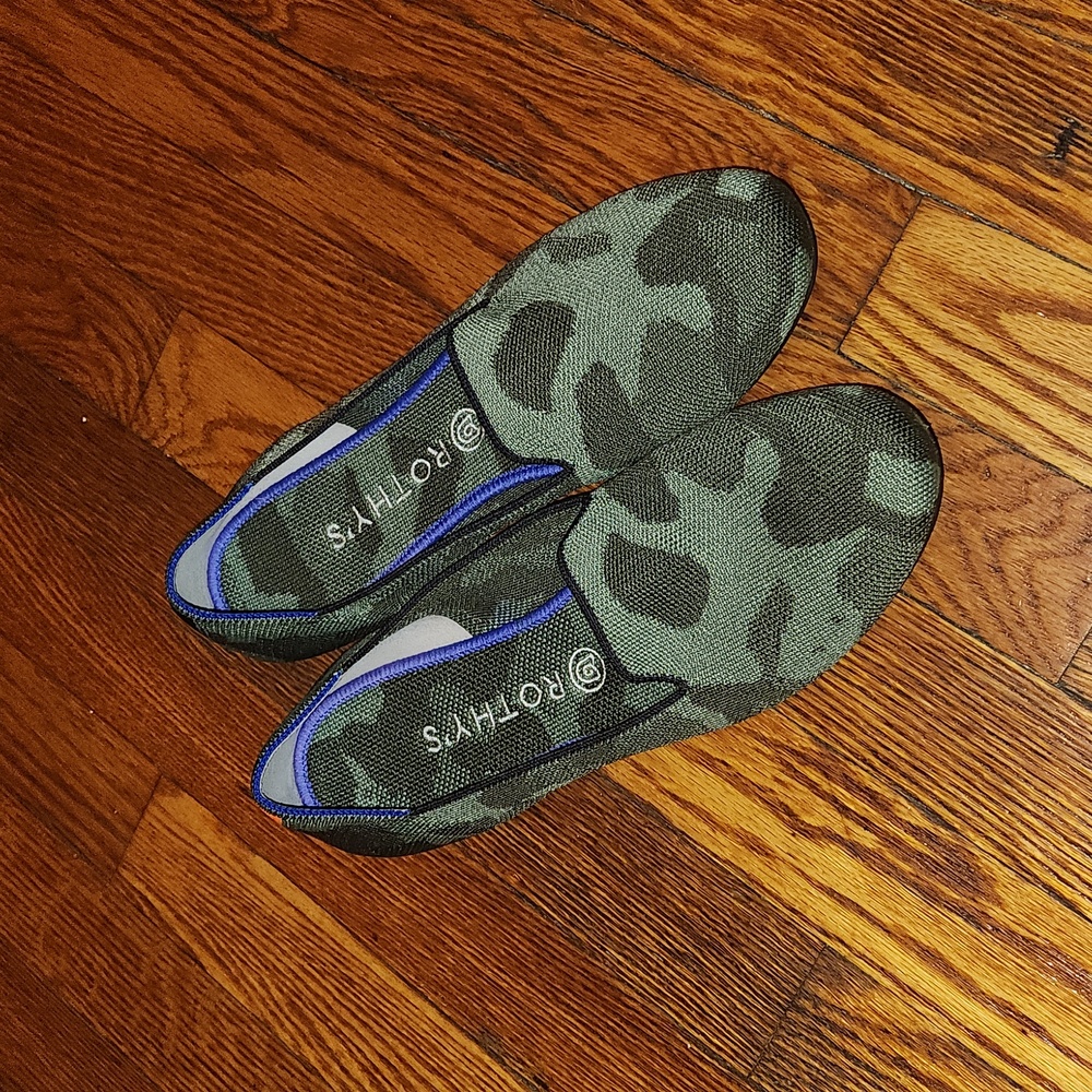 Rothy's EUC Camo Loafers sz 10.5